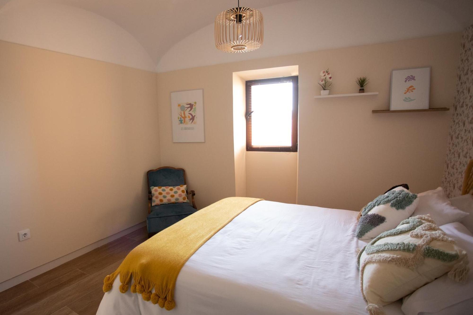 Apartamento Baluarte De Los Pozos Caces Exteriör bild
